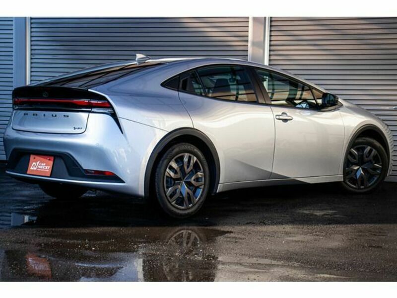 PRIUS-14