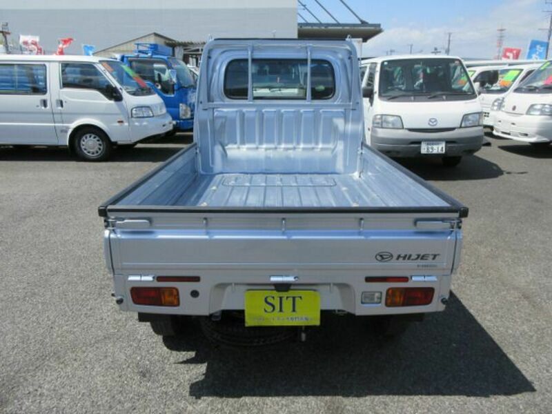 HIJET TRUCK-2