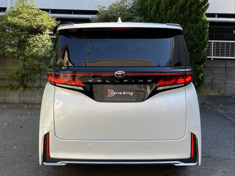 VELLFIRE-4