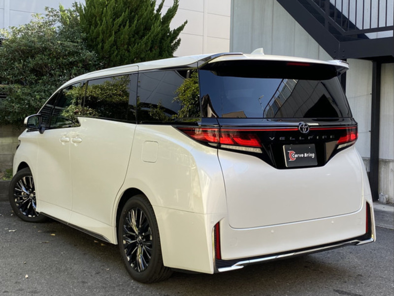 VELLFIRE-5