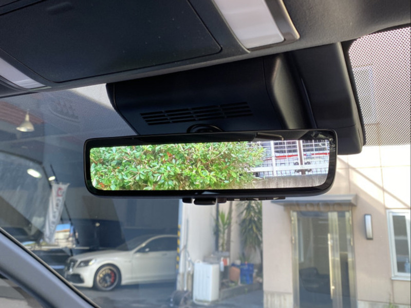 VELLFIRE-13