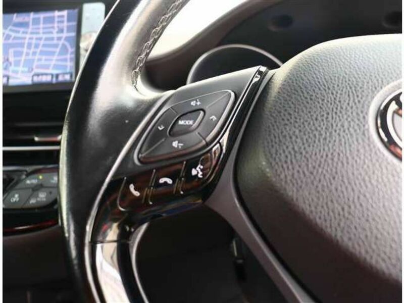 C-HR-12