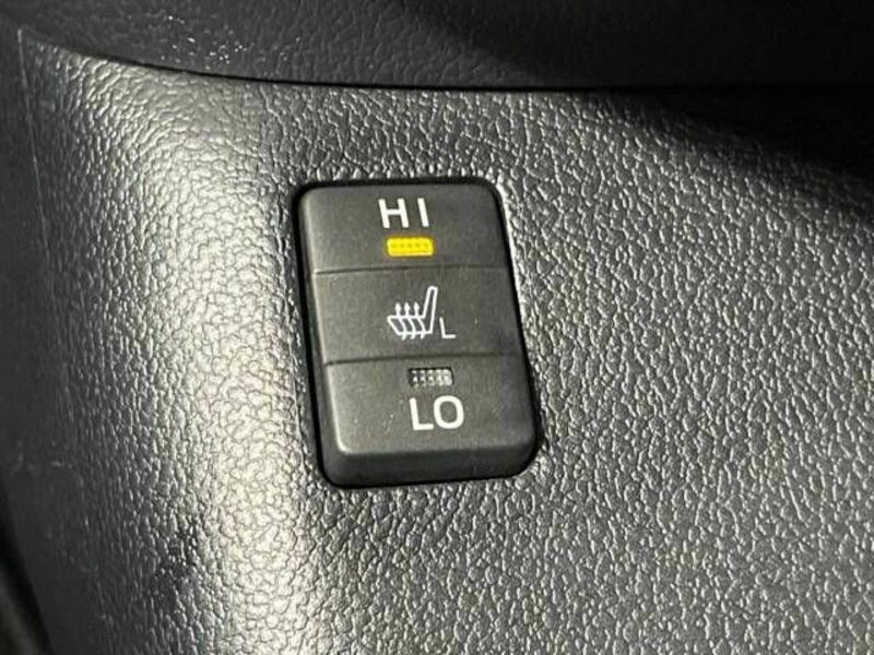 PRIUS-6