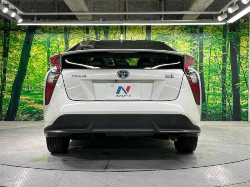 PRIUS-14