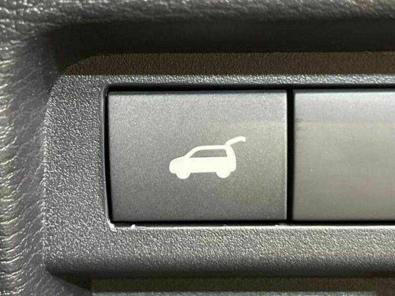 OUTLANDER PHEV-5