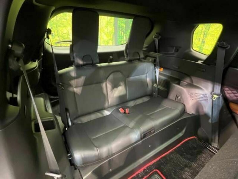 OUTLANDER PHEV-9