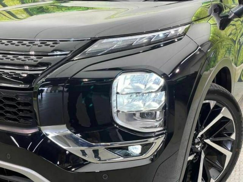 OUTLANDER PHEV-12