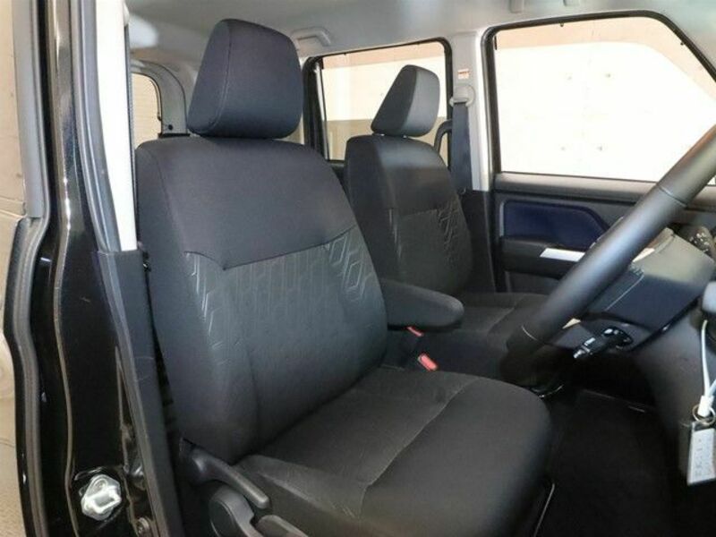 ROOMY-3