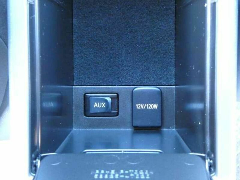 PRIUS-14