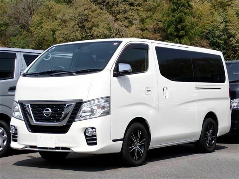NISSAN　NV350 CARAVAN WAGON