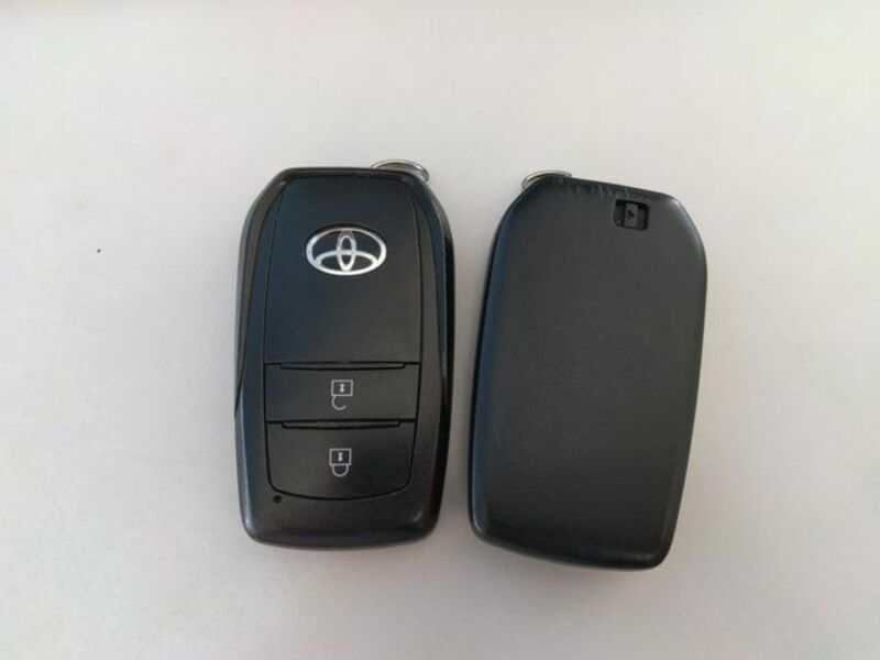 YARIS-12