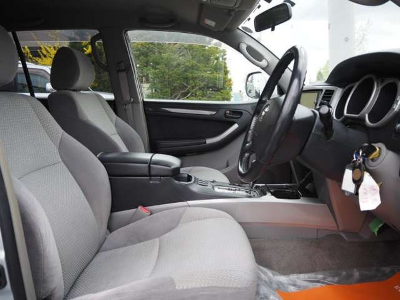 HILUX SURF