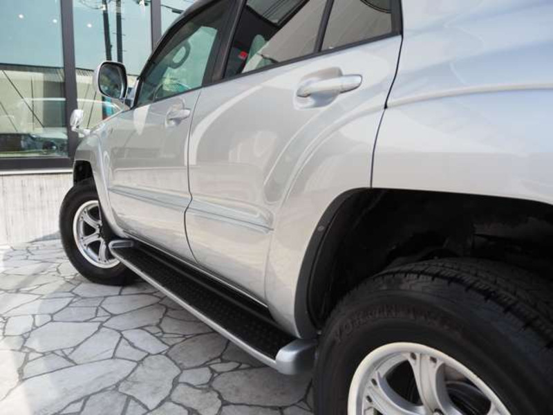 HILUX SURF-8