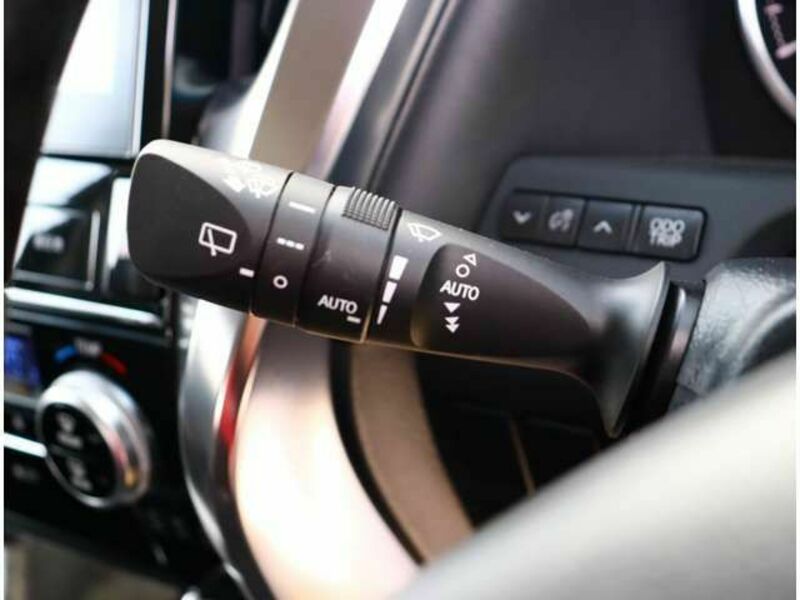 ALPHARD-16