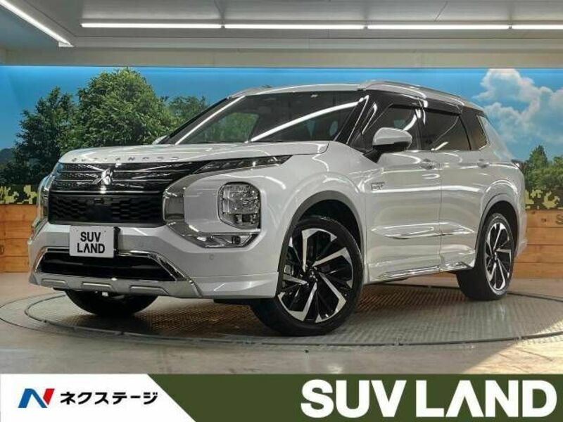 MITSUBISHI　OUTLANDER PHEV