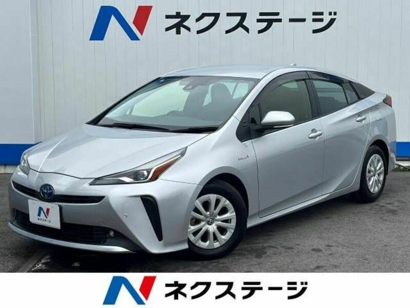 TOYOTA　PRIUS