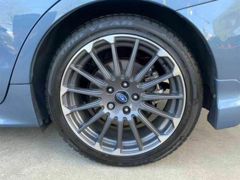 LEVORG-16
