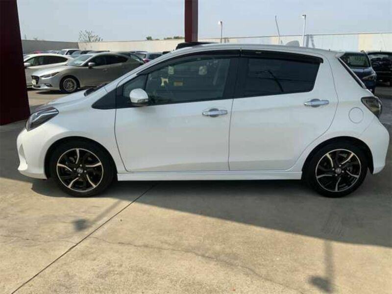 VITZ-12