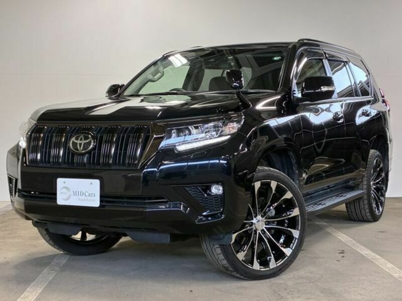 TOYOTA　LAND CRUISER PRADO