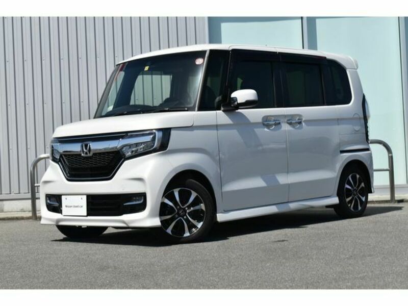 HONDA　N BOX CUSTOM