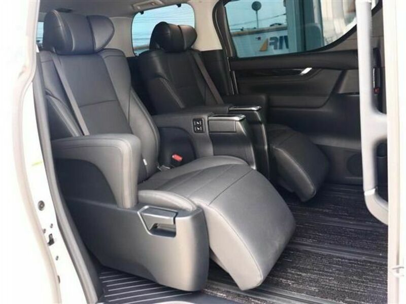 ALPHARD-7