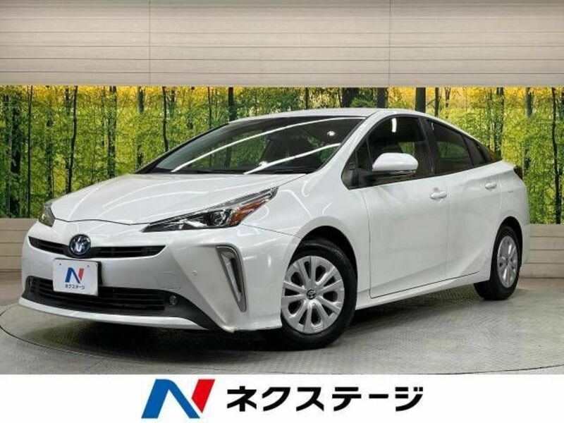 TOYOTA　PRIUS