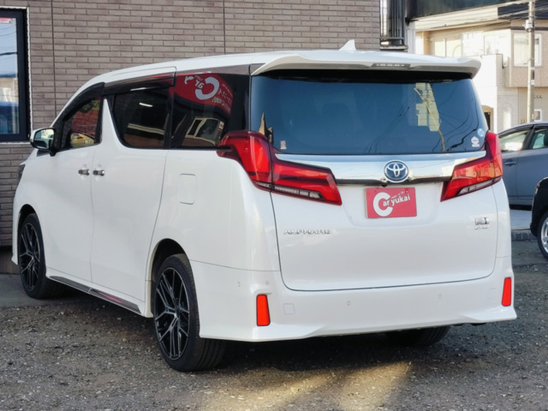 ALPHARD-7