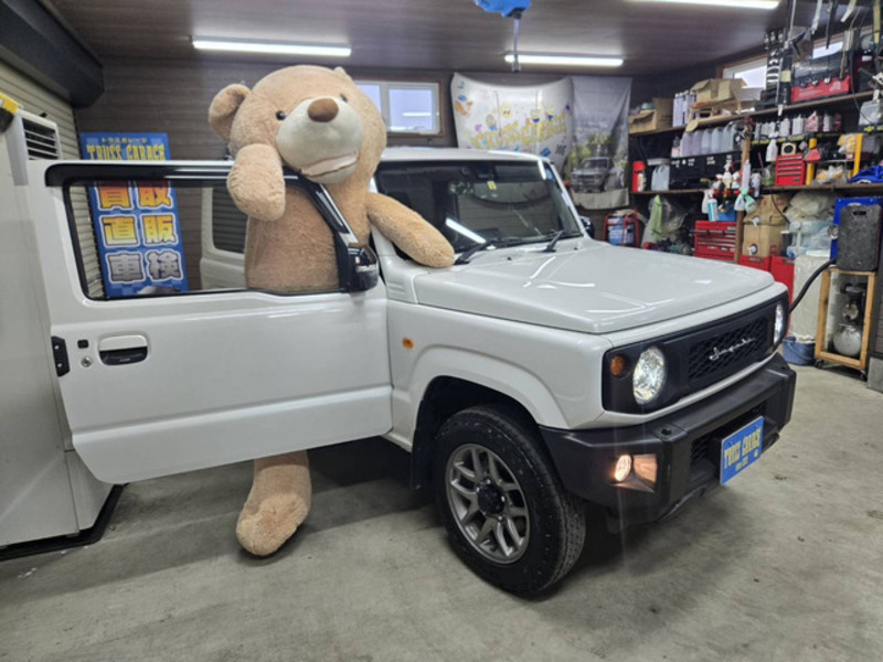 SUZUKI　JIMNY