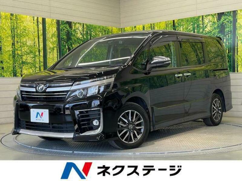 TOYOTA　VOXY