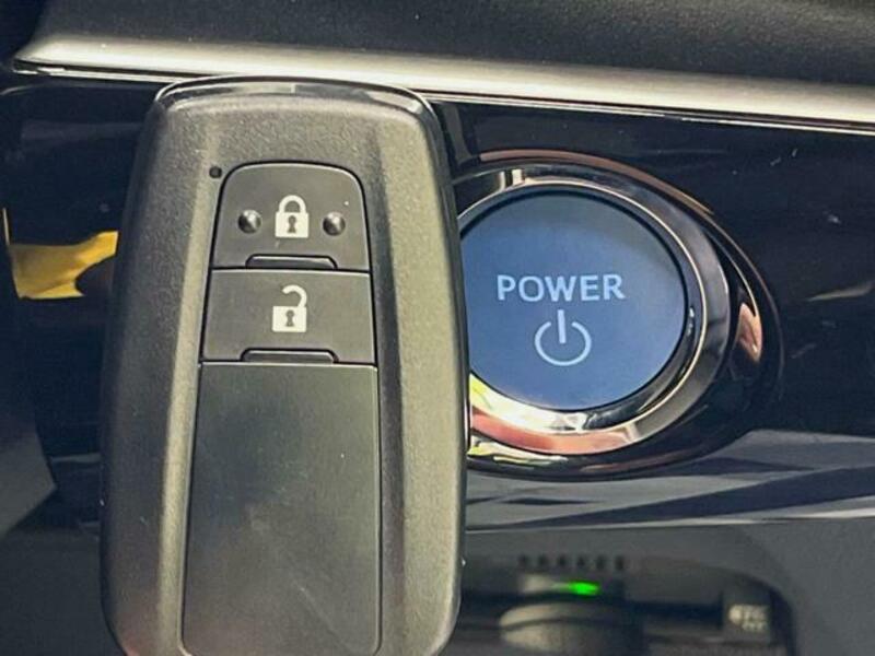 PRIUS-6