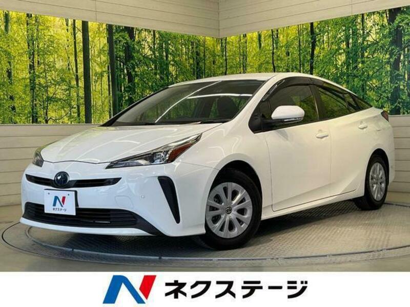 TOYOTA　PRIUS