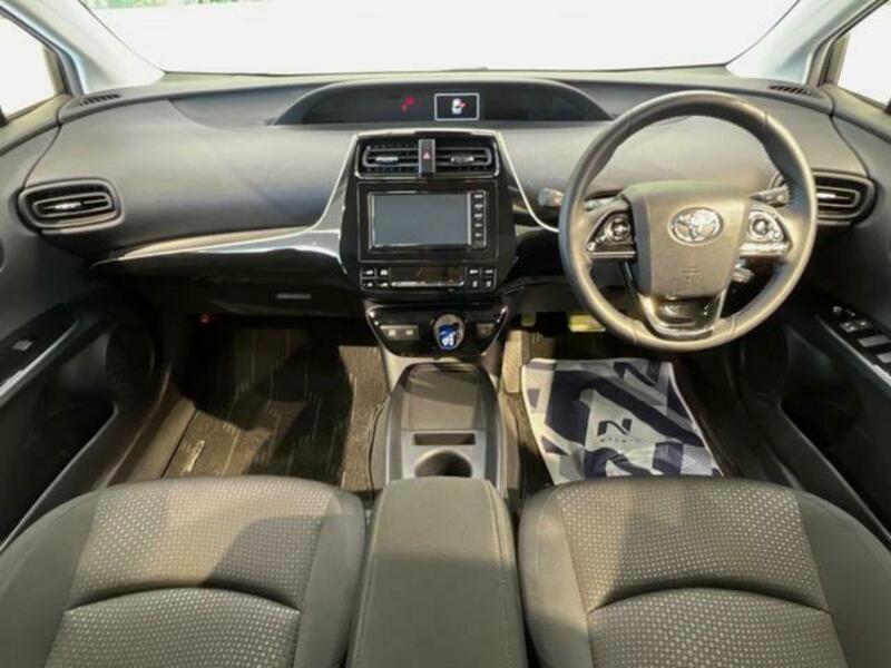 PRIUS-1