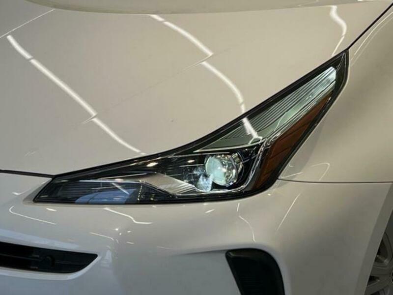 PRIUS-11