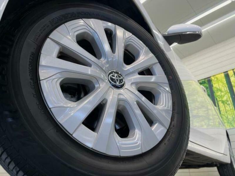 PRIUS-12