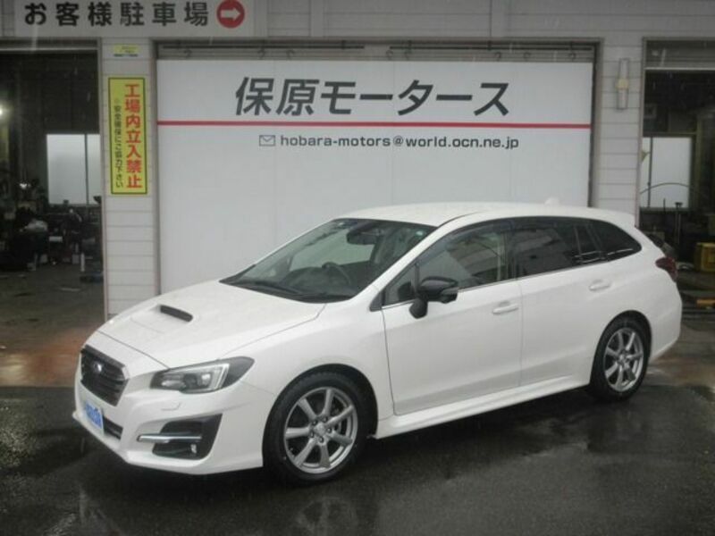 SUBARU　LEVORG