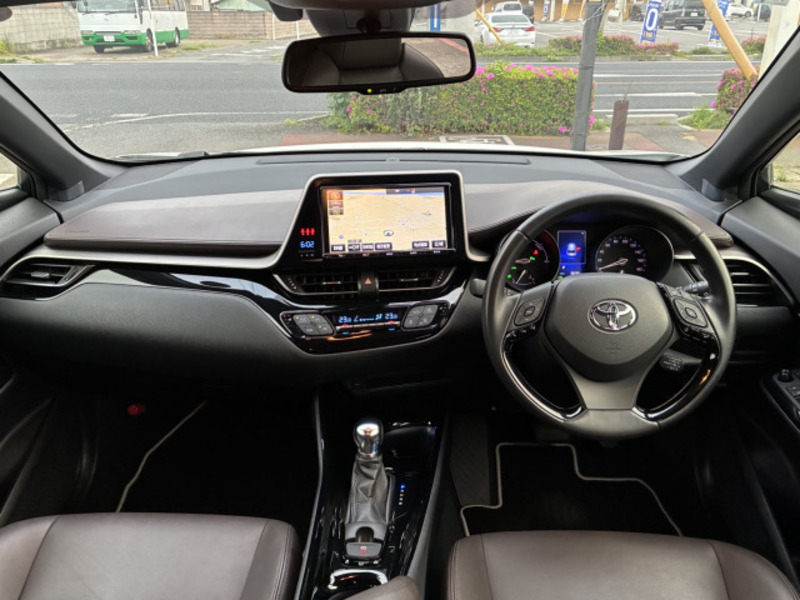 C-HR-6