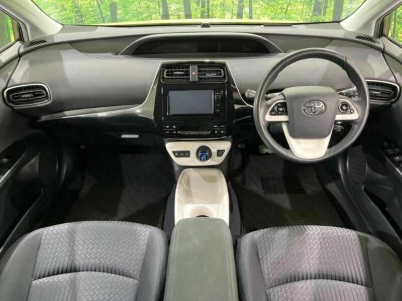 PRIUS-1