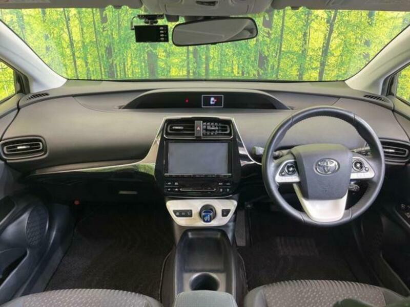 PRIUS-1