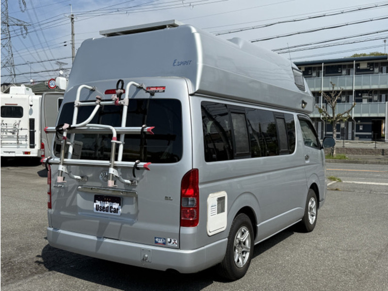 HIACE-1