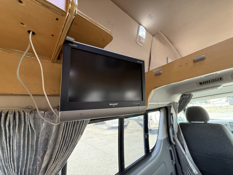 HIACE-15