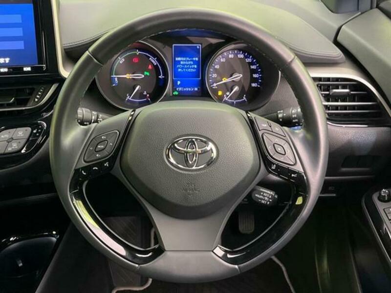 C-HR-10