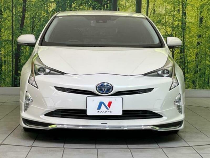 PRIUS-13