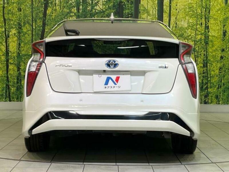 PRIUS-14