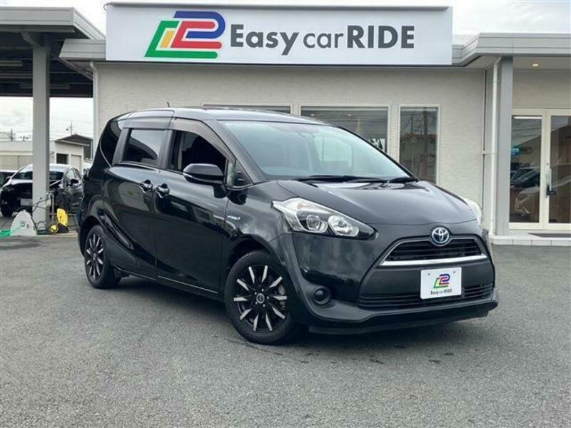 TOYOTA　SIENTA