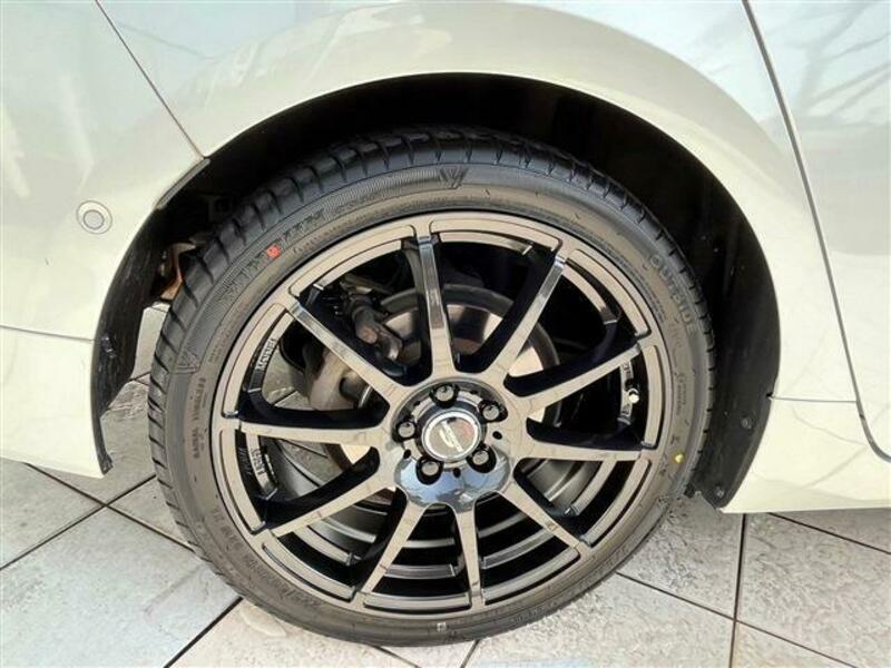 PRIUS-7