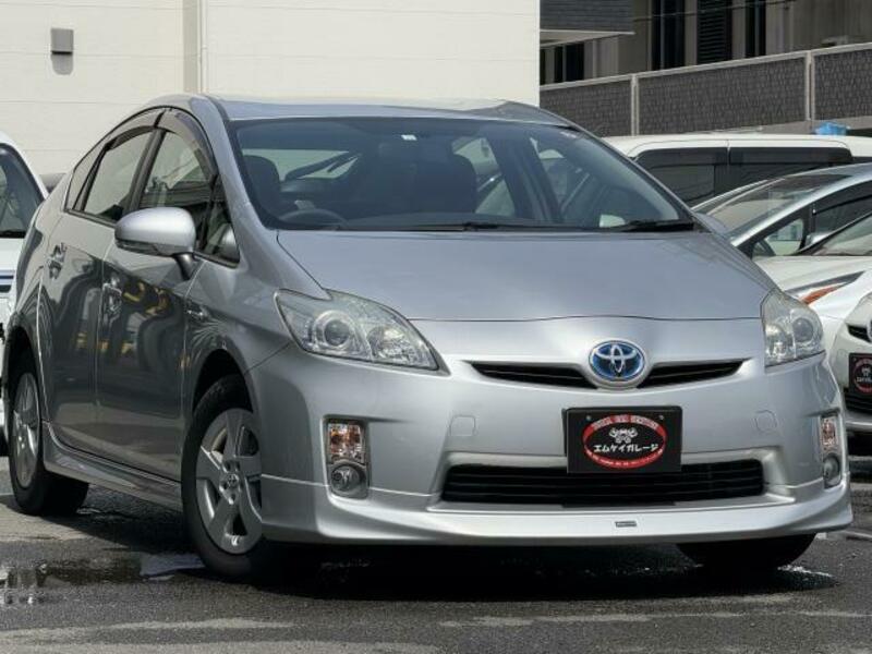 PRIUS-1