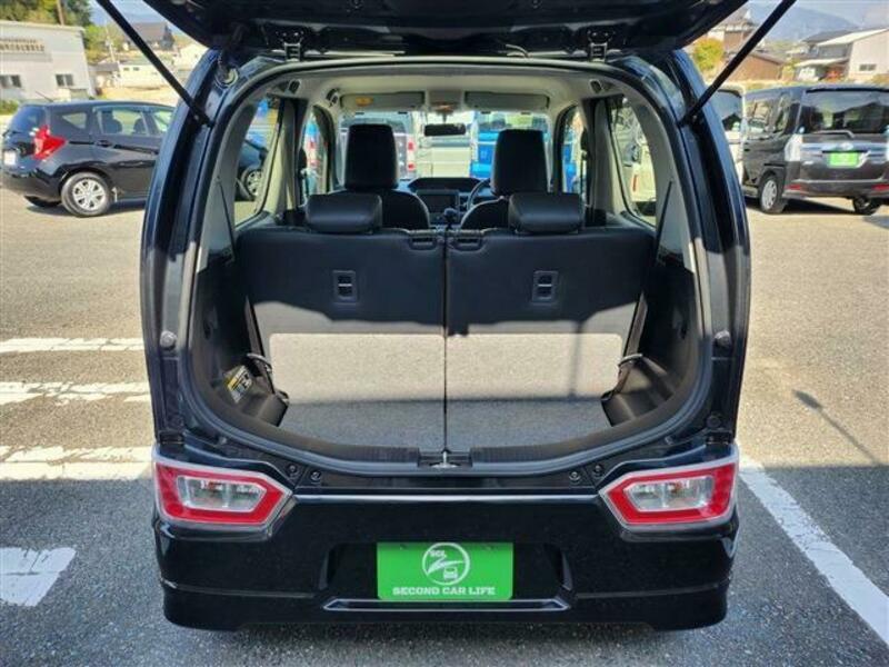 WAGON R-17
