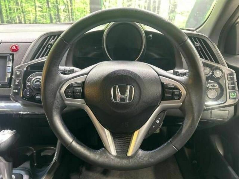 CR-Z