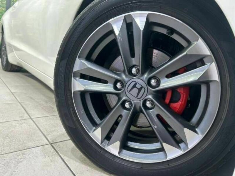 CR-Z