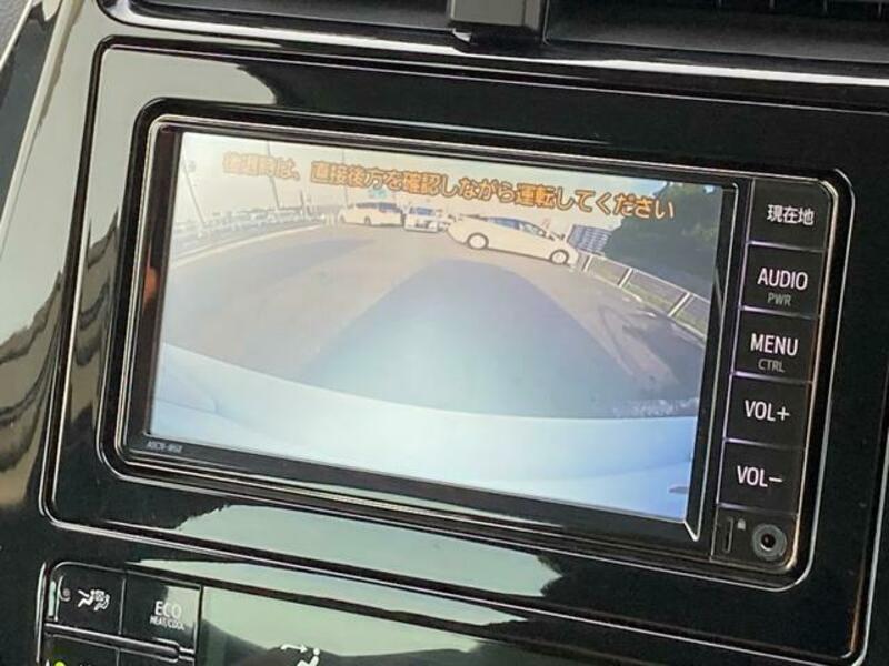 PRIUS-6